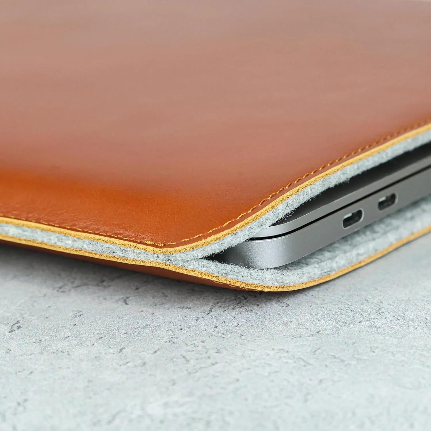 Casemade Real Leather Laptop Sleeve for MacBook Pro & Air Fits 13, 14, 15 & 16 Inch - Genuine Full Grain Leather with Soft Wool Lining (16 Inch - 2021  M1/M2/M3/M4)