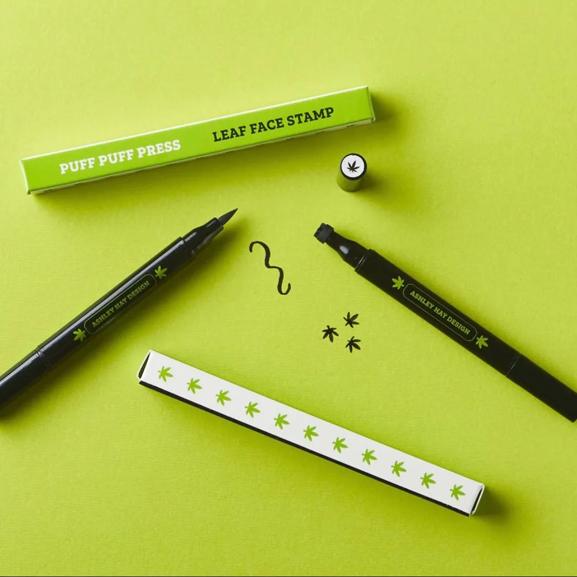 Face Stamp and Eye Liner Makeup Pen