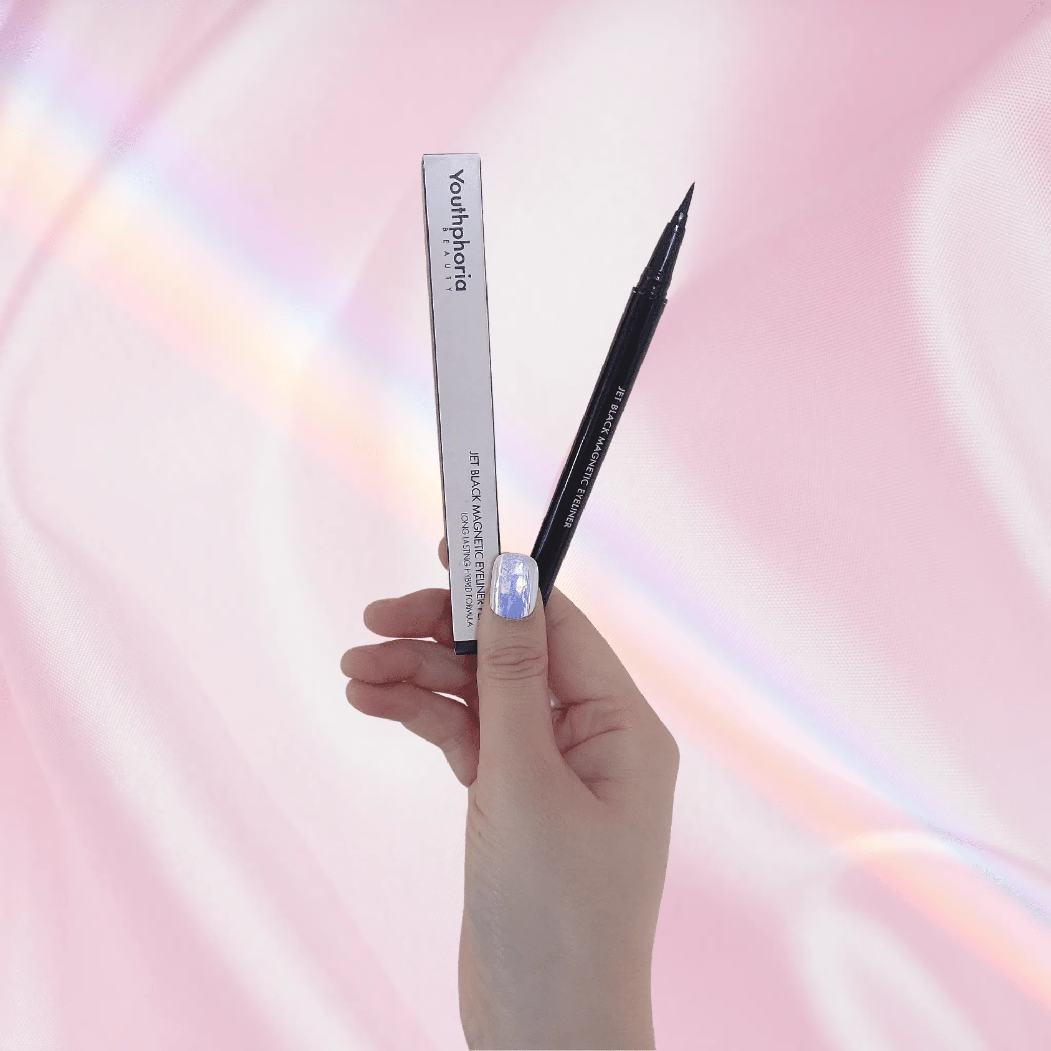 Hybrid Magnetic Eyeliner Pen