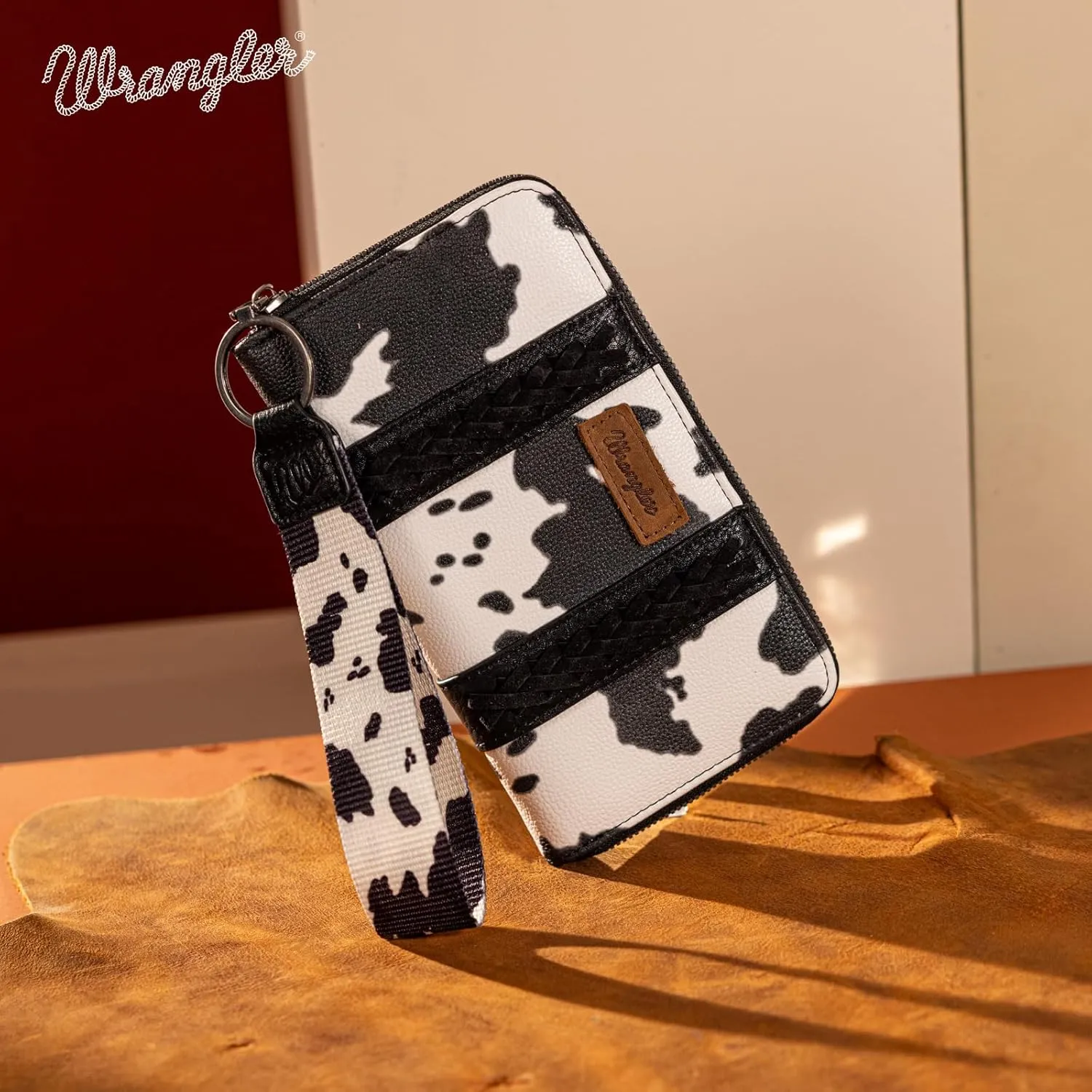 Wrangler Wallet Purse for Women Western Aztec Clutch Wristlet Wallet with Credit Card Holder